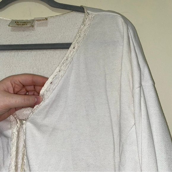 Women’s Gold Label Victoria Secret Vintage White Lace  Satin Long Sleeve Top S:L - Picture 10 of 16